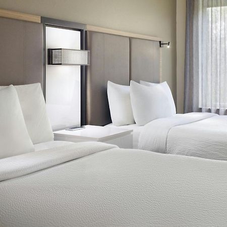 Springhill Suites Raleigh-Durham Airport/Research Triangle Park Ngoại thất bức ảnh